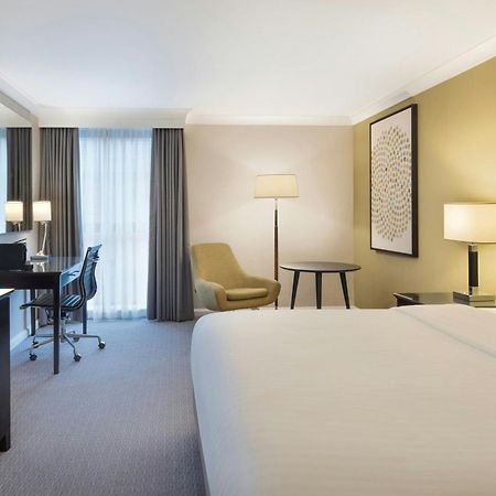 Delta Hotels By Marriott Manchester Airport Hale  Eksteriør billede
