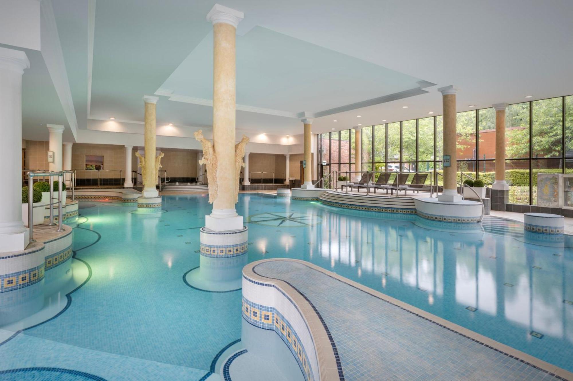Delta Hotels By Marriott Manchester Airport Hale  Eksteriør billede