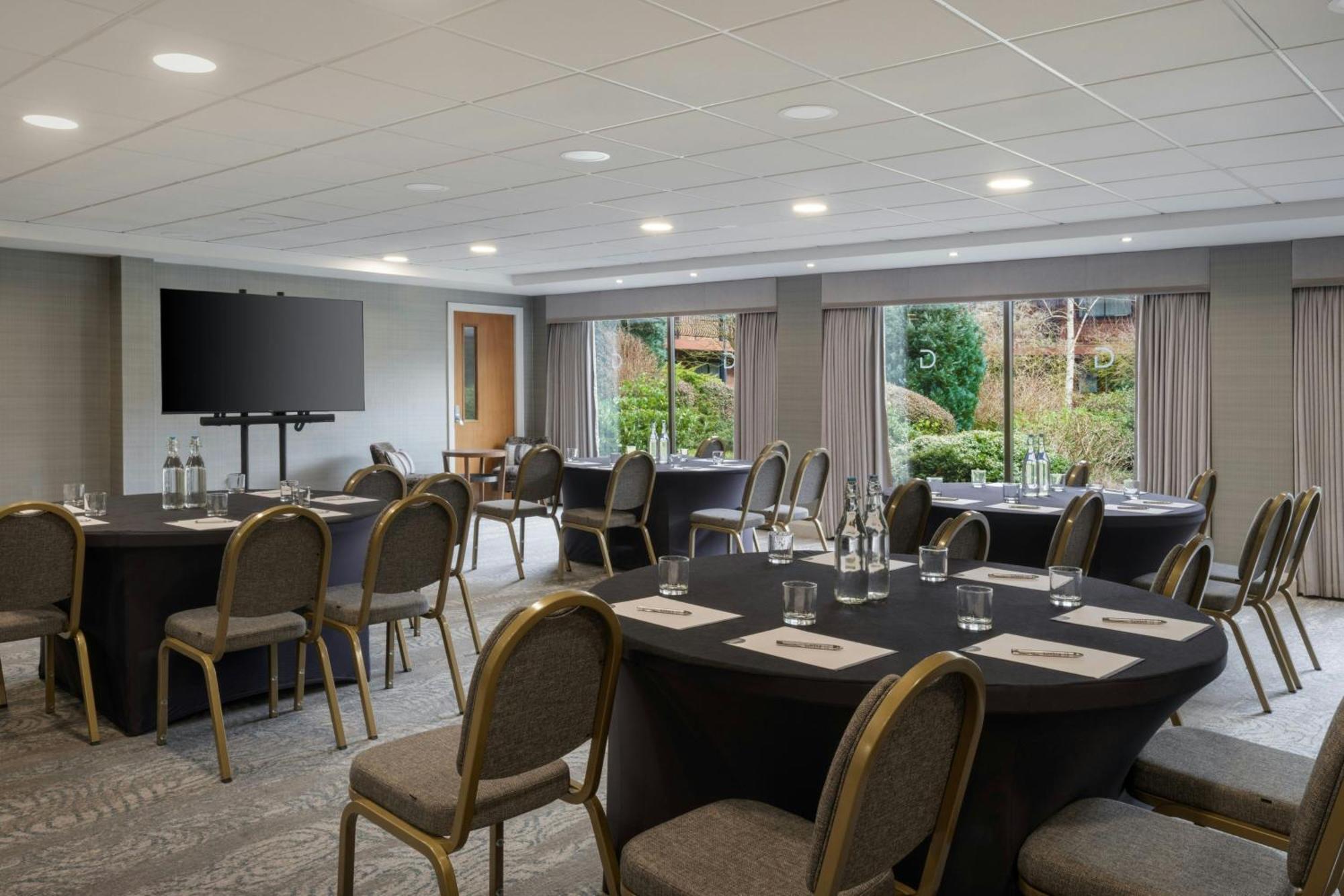 Delta Hotels By Marriott Manchester Airport Hale  Eksteriør billede
